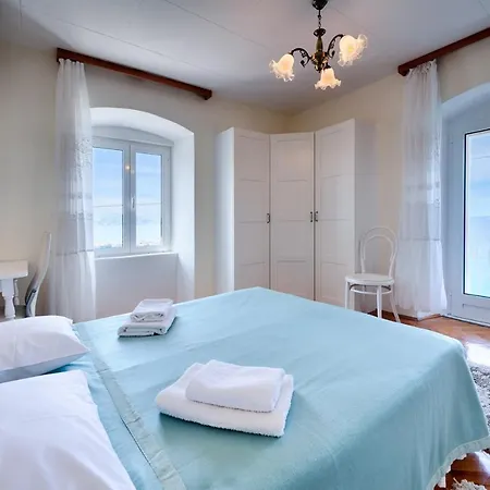 And By The Sea Komiza, Vis - 2431 Комижа